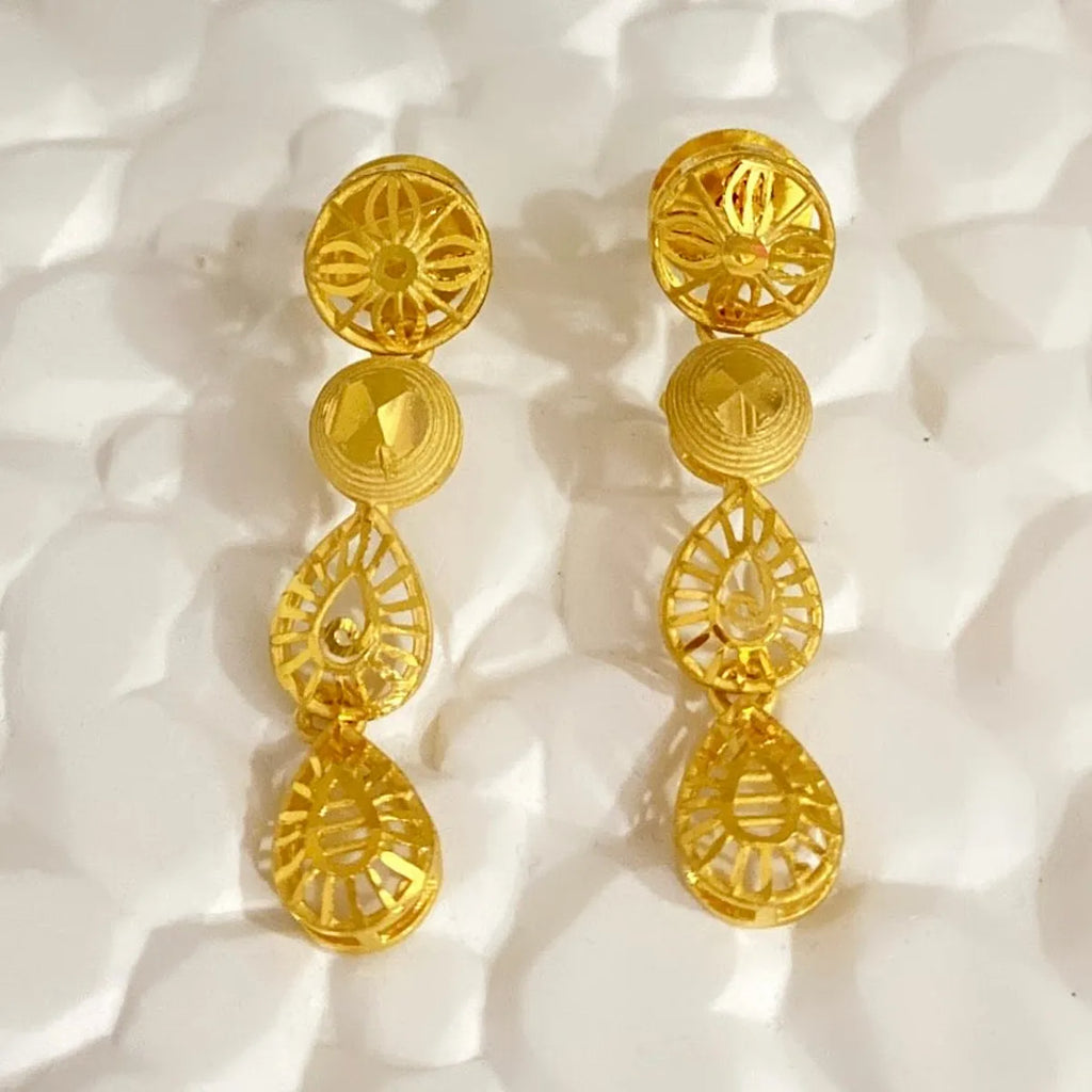 Gold Micro Plated Dubai Circular Motif Drop Necklace Set