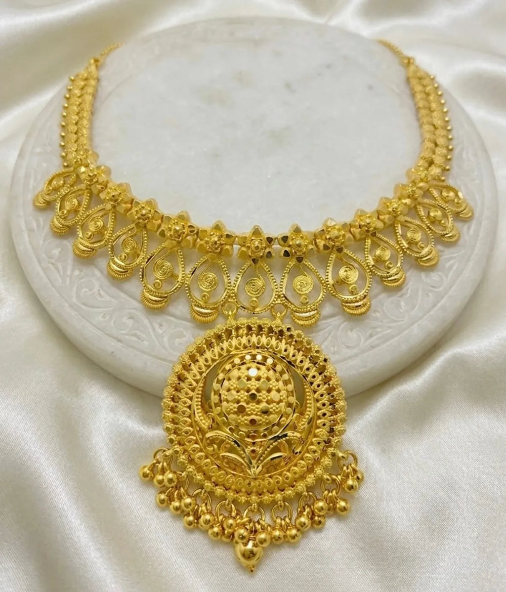 Gold Micro Plated Circular Cutwork Pendant Necklace Set For Women