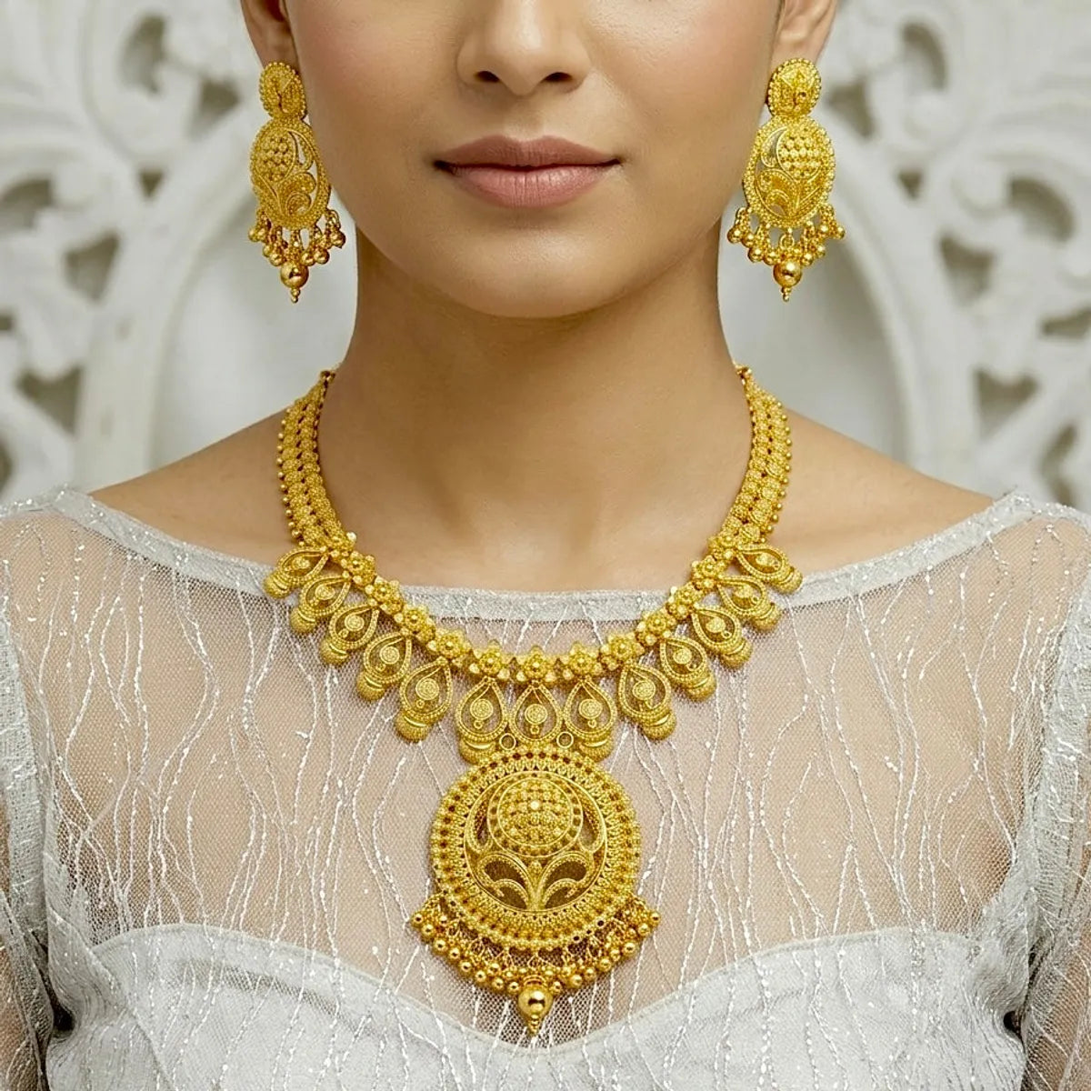 Gold Micro Plated Circular Cutwork Pendant Necklace Set For Women