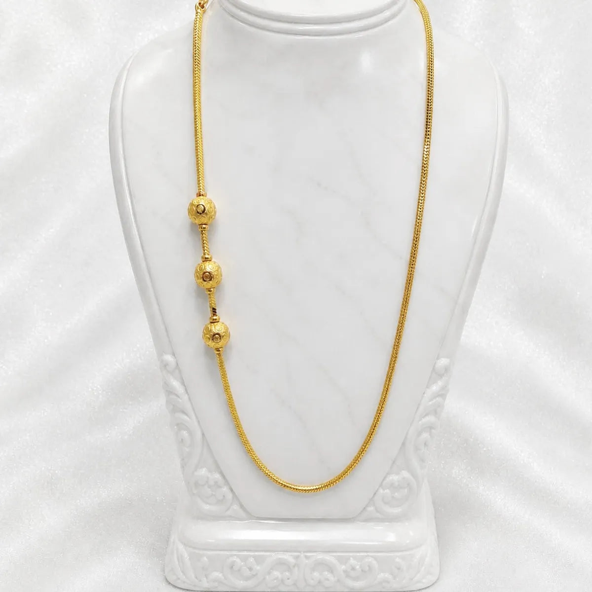 Gold Micro Plated Copper Three Ball Mugapu Bead Neck Chain