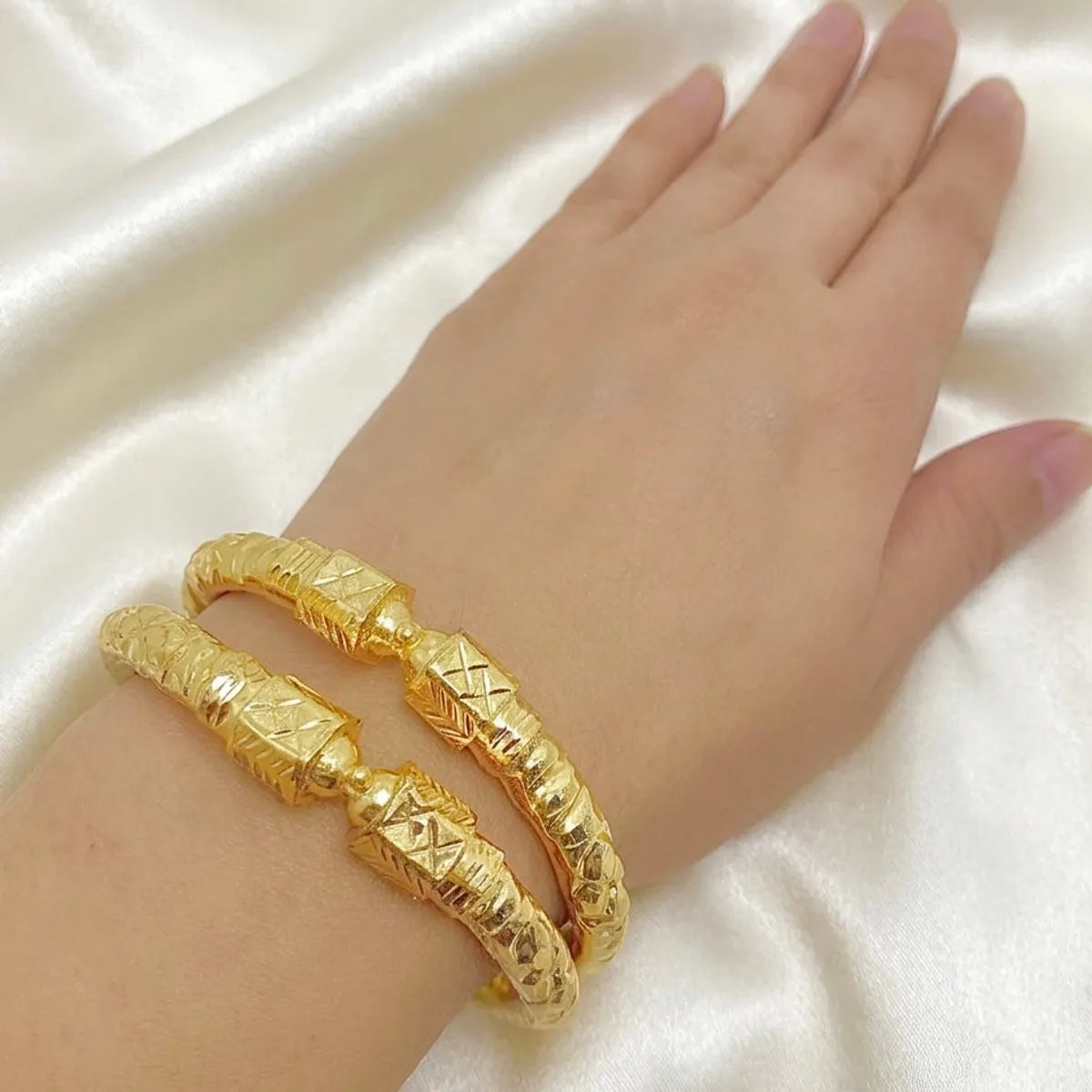 Gold Copper Nakshikari Bala Kada Bengali Traditional Bangle Pair
