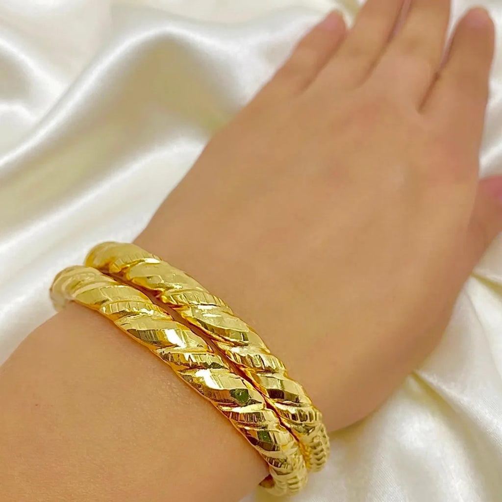 Gold Plated Nakshikari Bala Traditional Bengali Bangle Pair