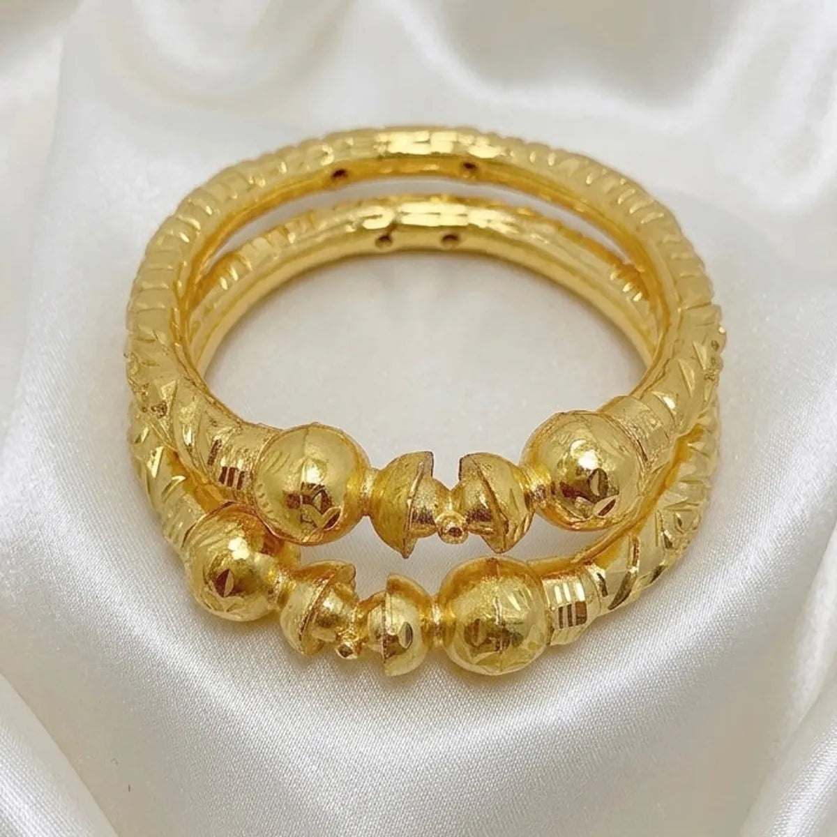 Gold Copper Nakshikari Bala Bengali Handcrafted Bangle Pair For Women