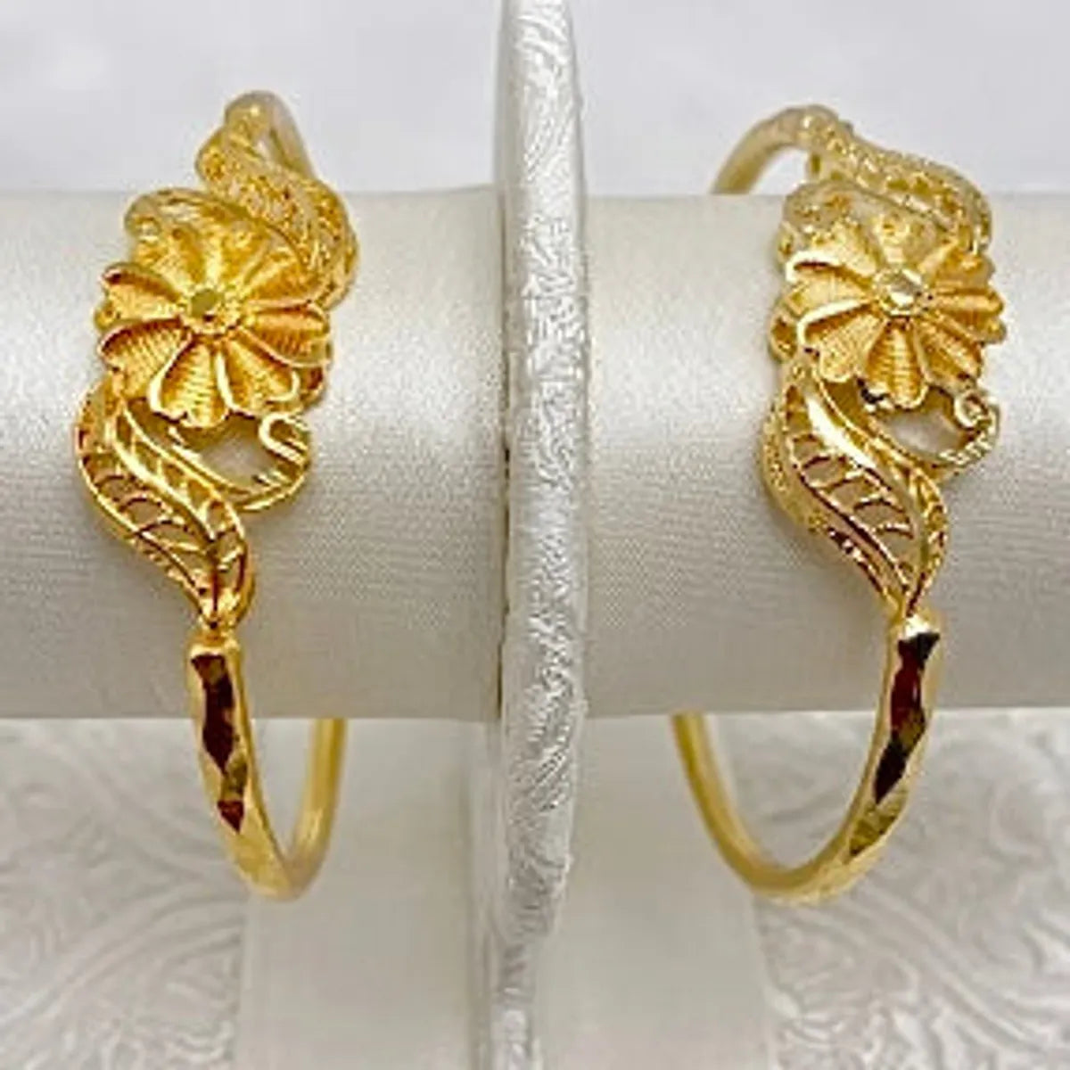 Gold Plated Copper Floral Dubai Style Traditional Bangles Set Of 4