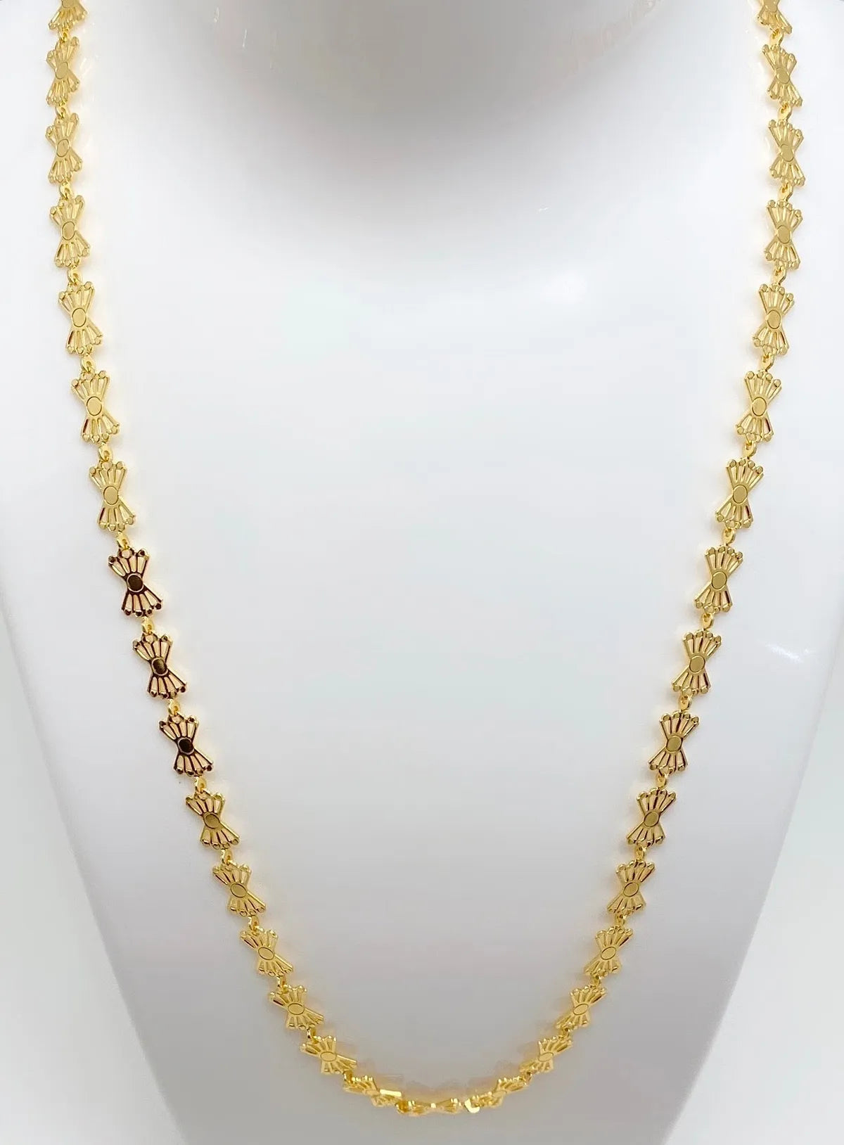 Gold Micro Plated Fan Design Neck Chain For Women