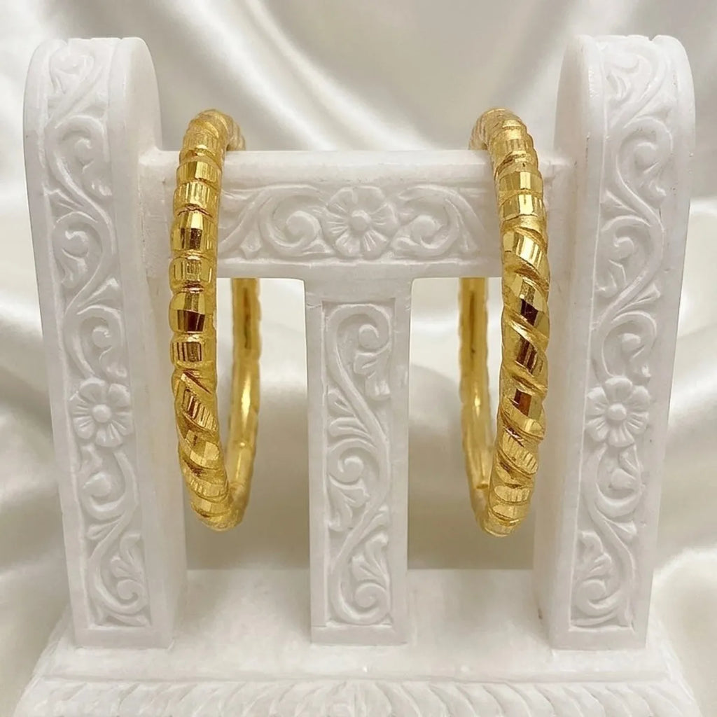 Gold Plated Nakshikari Bala Traditional Bengali Bangle For Women