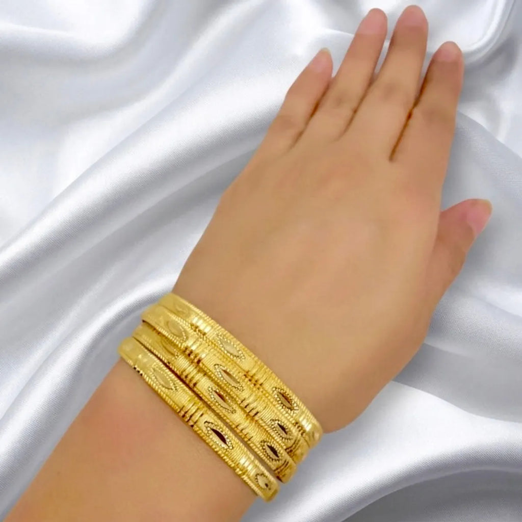 Gold Micro Plated Traditional Dubai Handmade Bangle For Women