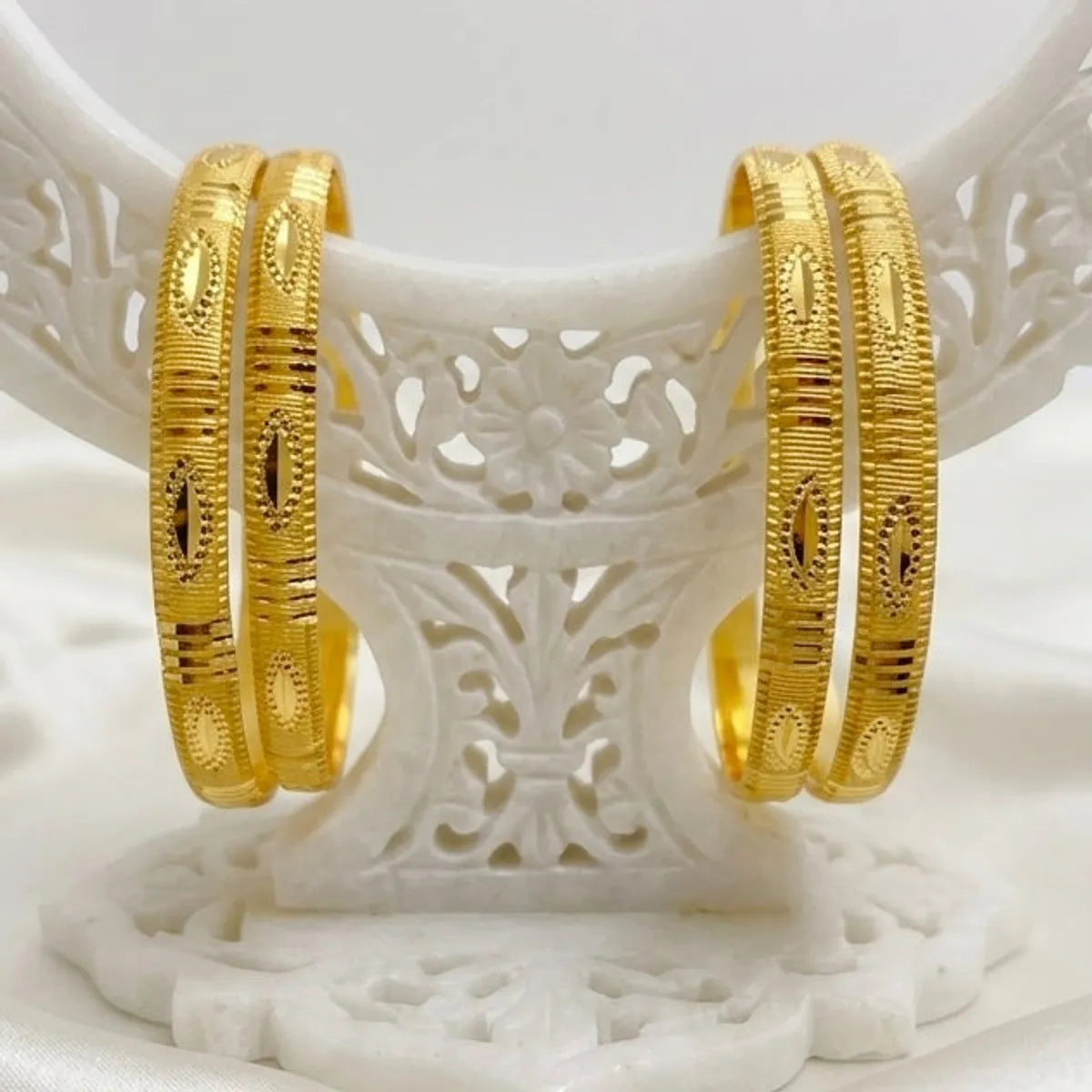 Gold Micro Plated Copper Traditional Dubai Handcrafted Bangle For Women