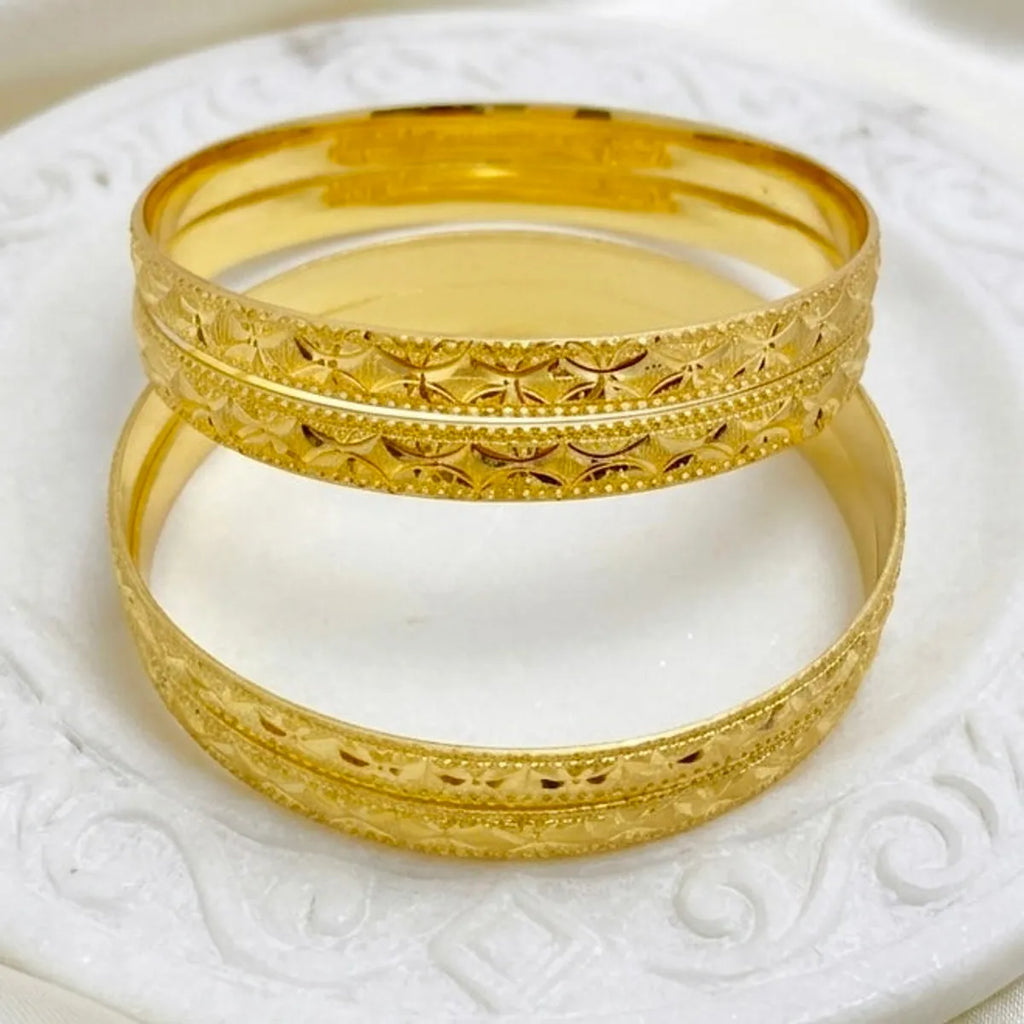 Gold Micro Plated Dubai Engraved Traditional Bangle Pair