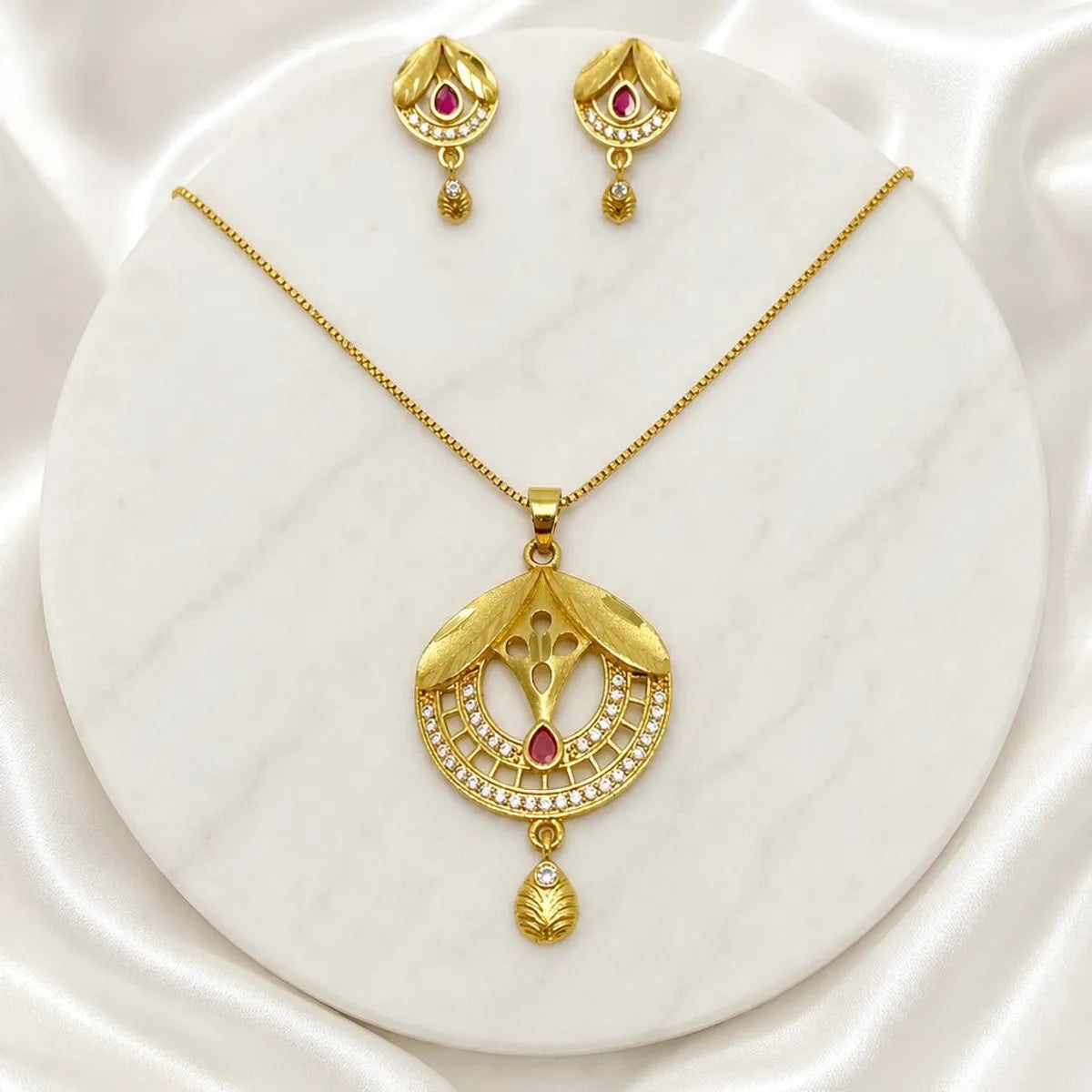Gold Micro Plated Ad Ruby Circular Pendant Necklace Earring Set