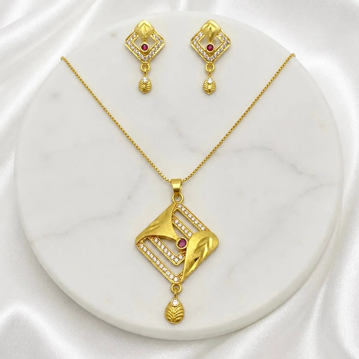Gold Micro Plated Ad Ruby Geometric Pendant Necklace Set For Women
