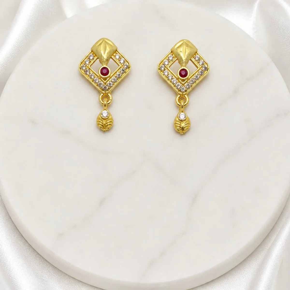 Gold Micro Plated Ad Ruby Geometric Pendant Necklace Set For Women