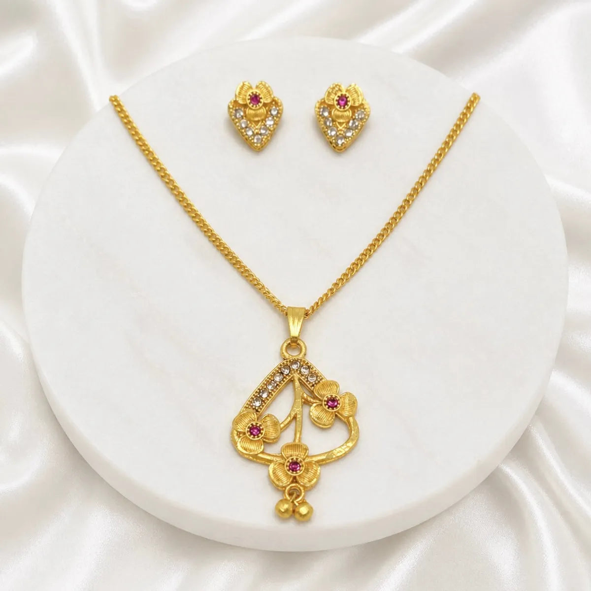 Gold Micro Plated Ad Ruby Floral Pendant Necklace Set For Women