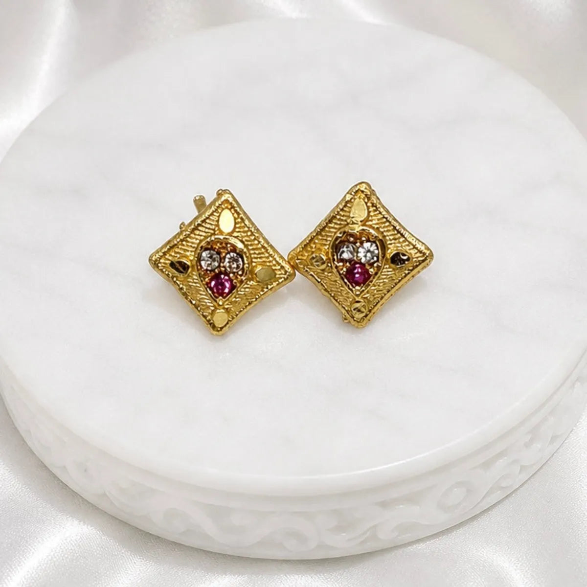 Red Gold Micro Plated Ad Ruby Geometric Pendant Necklace Set