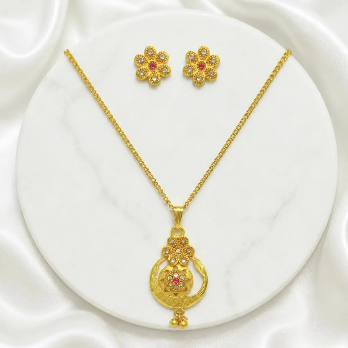 Gold Micro-Plated Copper Ad Ruby Floral Pendant Necklace Set For Women