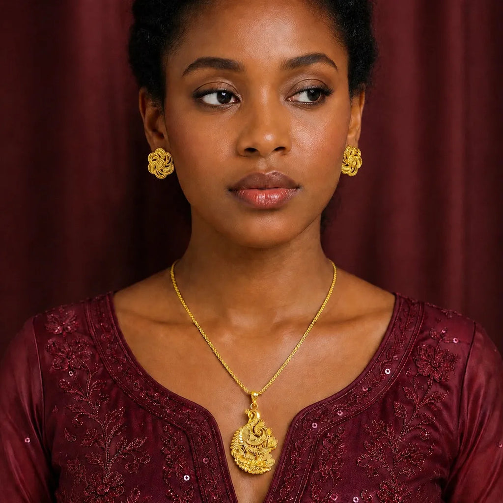 Gold Micro Plated Peacock Pendant Necklace Set For Women