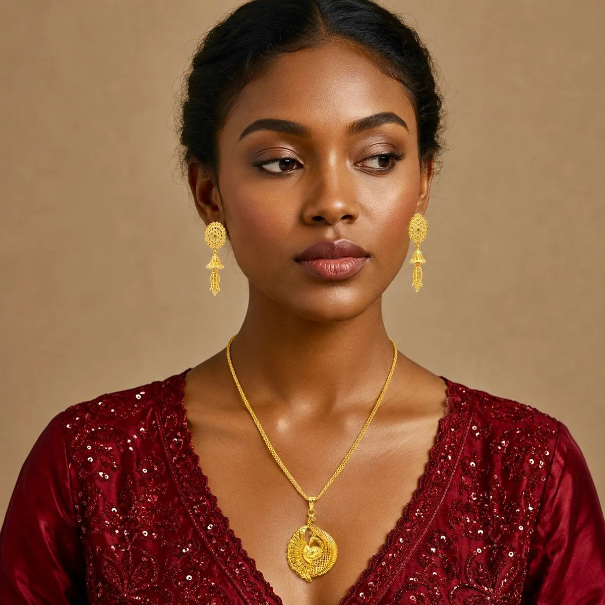 Gold Micro Plated Peacock Spiral Pendant Necklace Set For Women